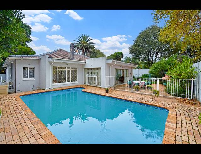 4 BEDROOM FREEHOLD FOR SALE IN HIGHLANDS NORTH
